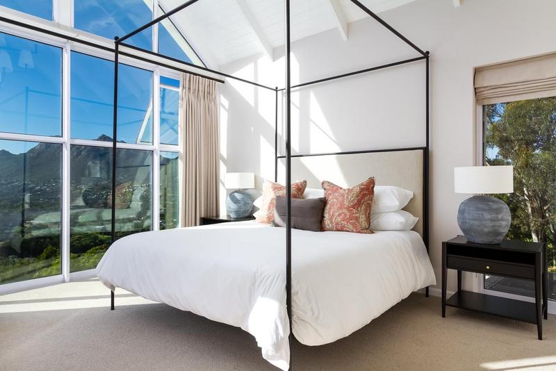 To Let 2 Bedroom Property for Rent in Hout Bay Western Cape